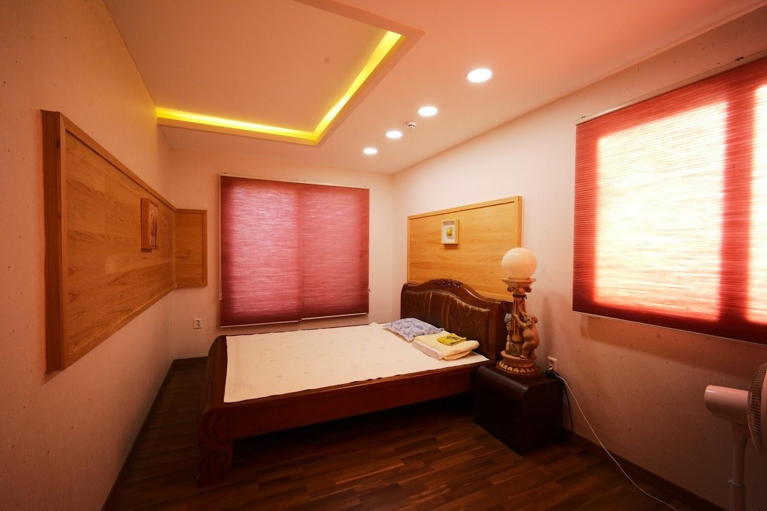 Cover Image for Seonhwa House