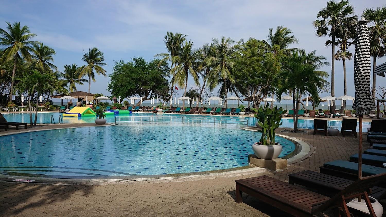 Cover Image for The Regent Cha-Am Beach Resort
