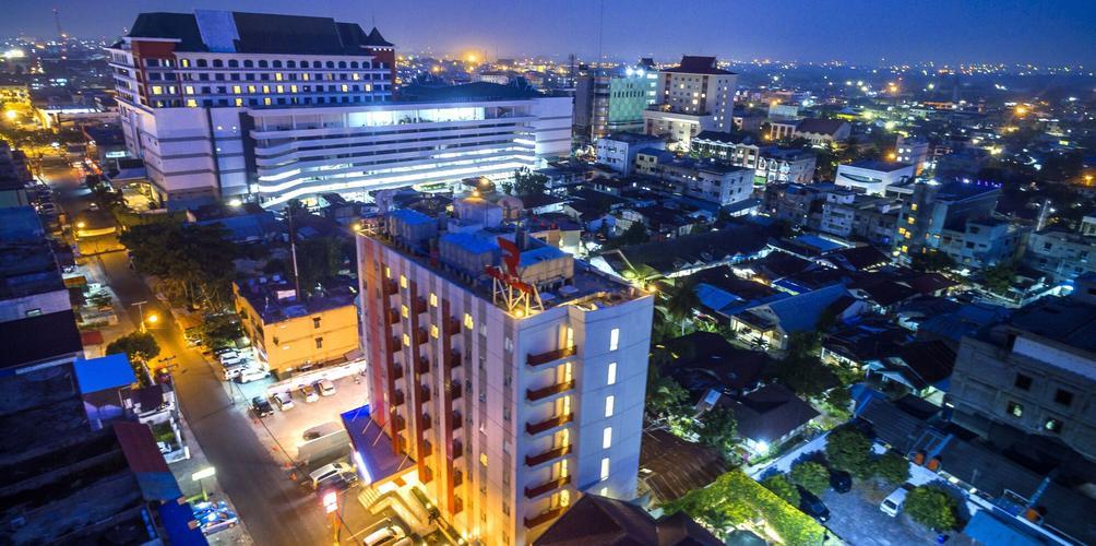 Cover Image for Monoloog Hotel Pekanbaru