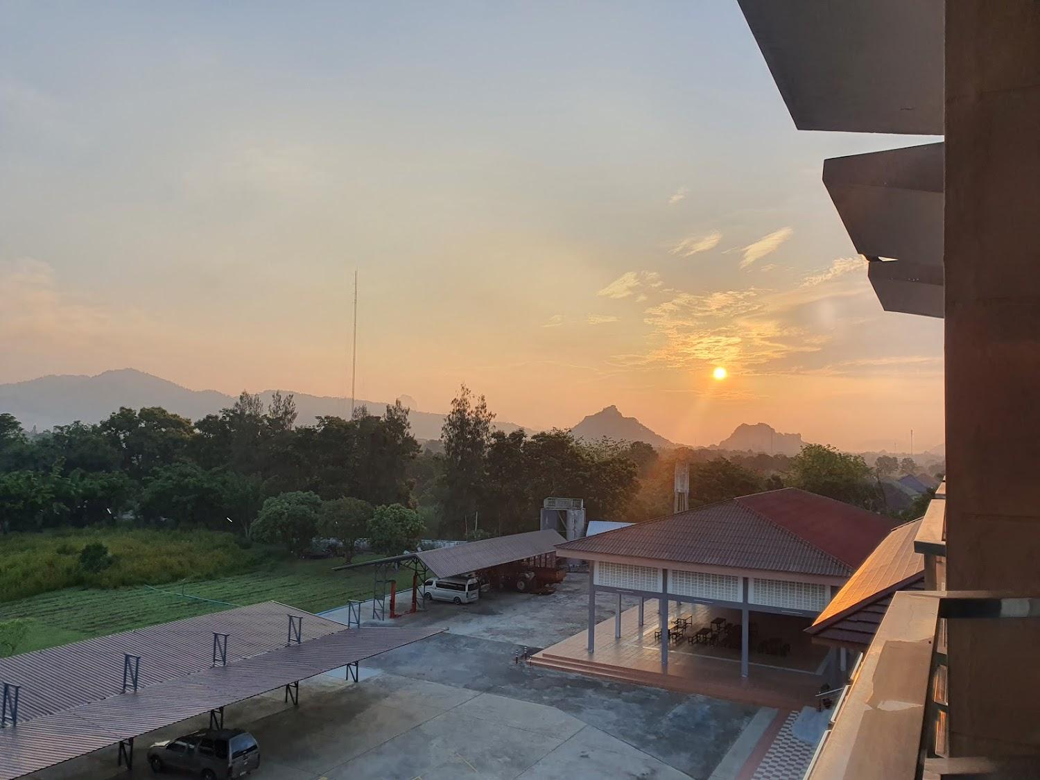 Cover Image for โรงแรมโอทู ลพบุรี O2 Hotel Lopburi