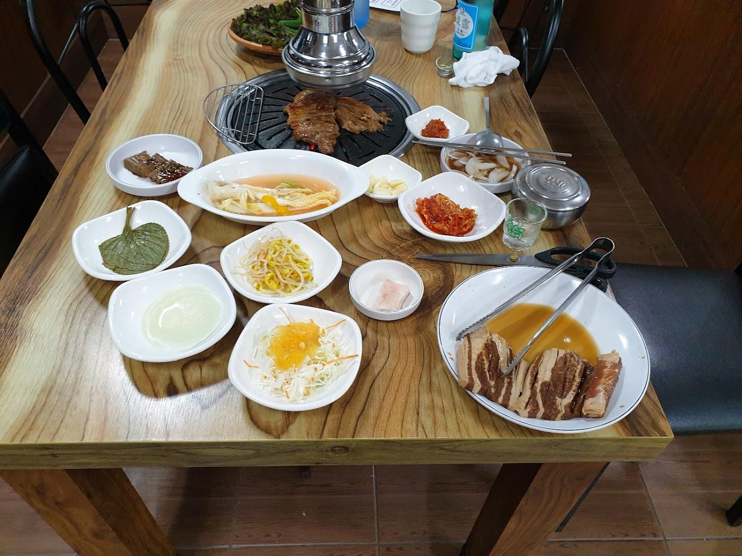 Cover Image for H모텔