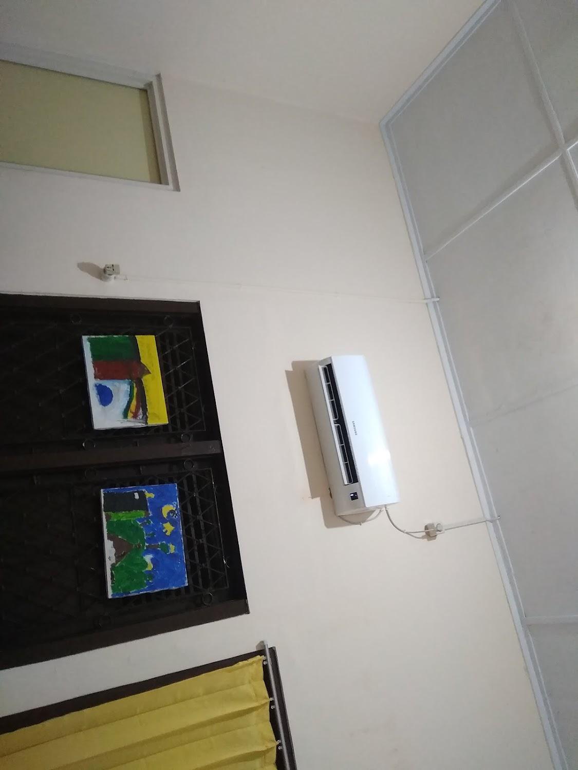Cover Image for Mone House