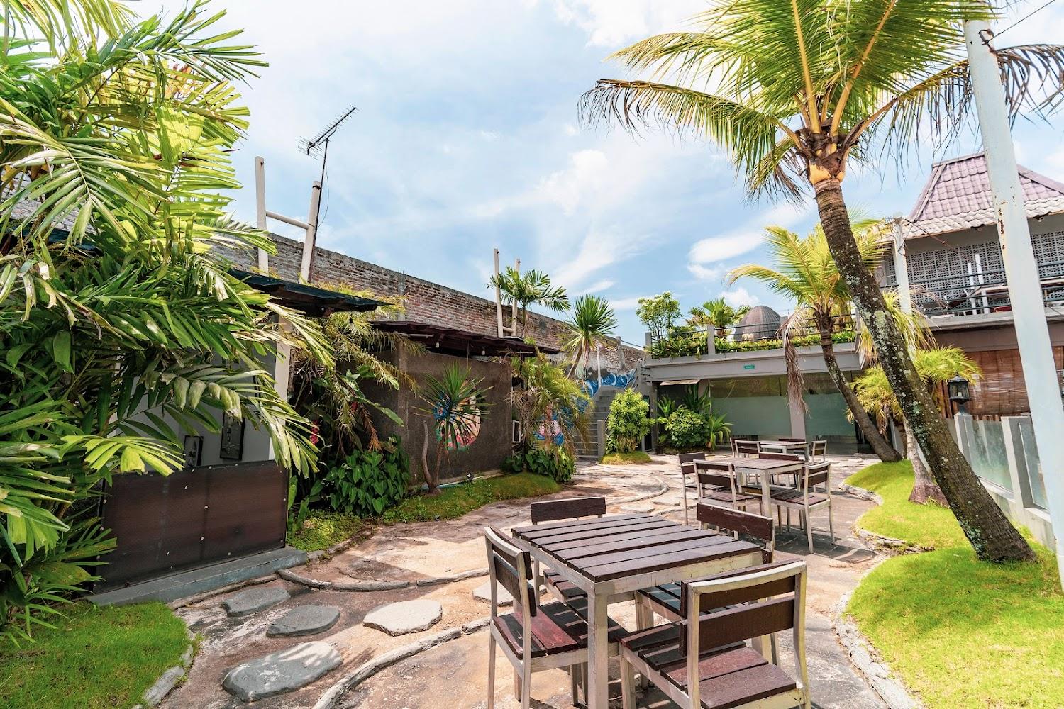 Cover Image for D'Fresh Guesthouse & Resto