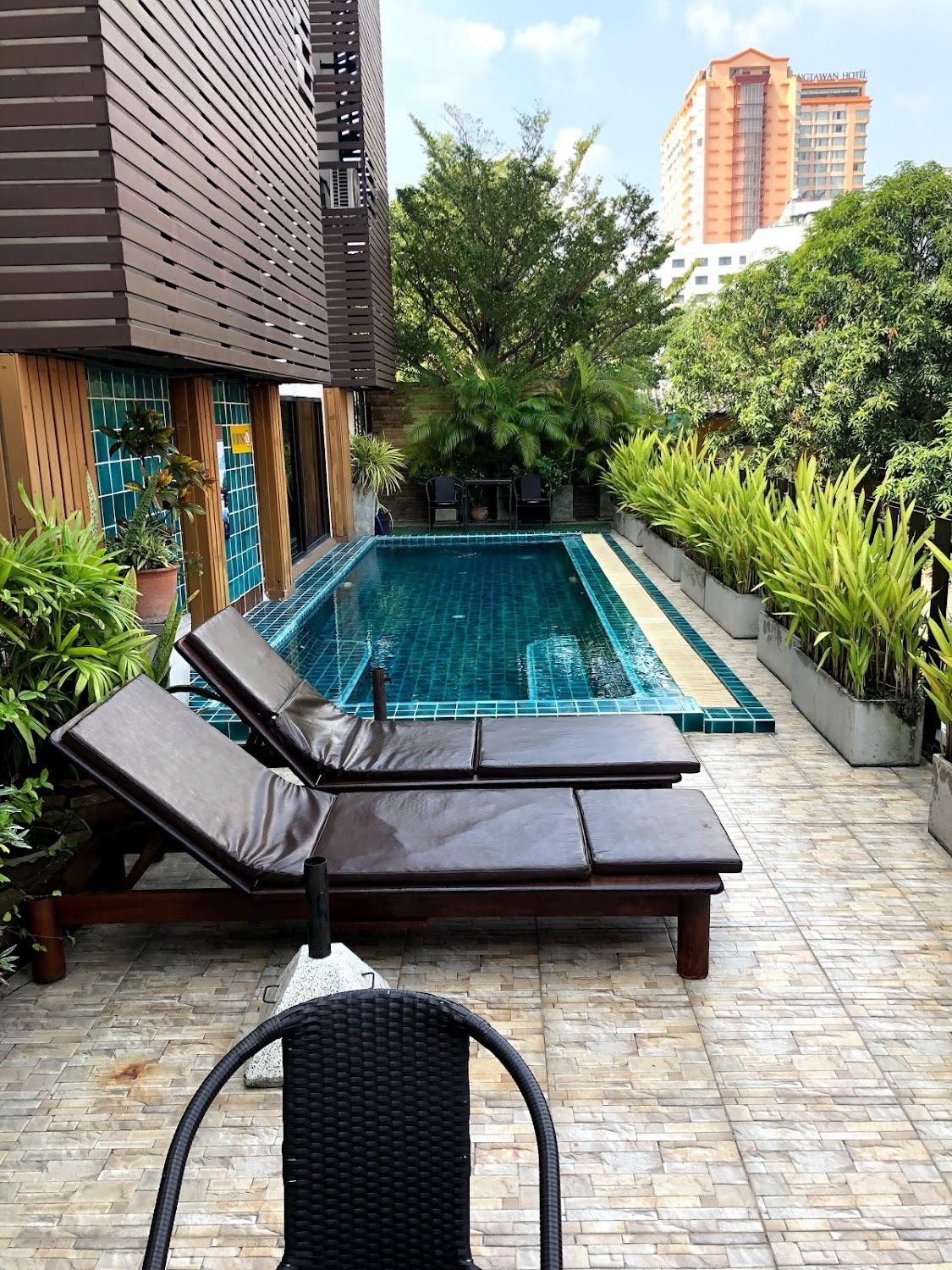 Cover Image for CM Night Bazaar Boutique Hotel