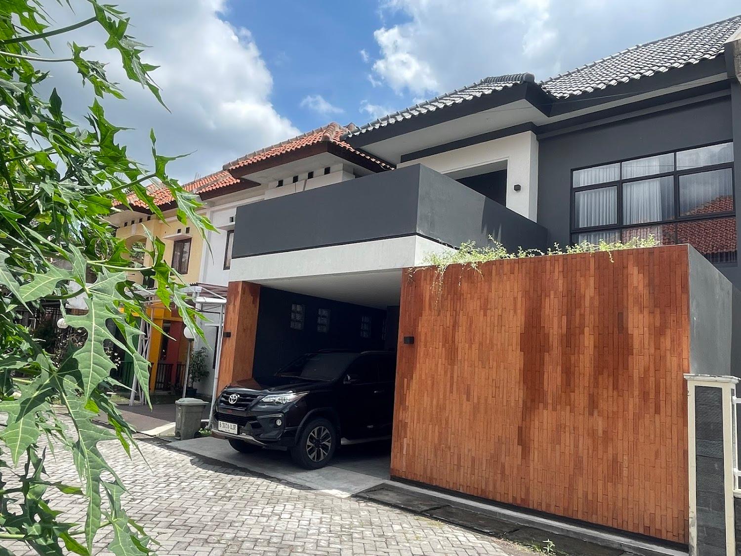 Cover Image for Villa Lotus Yogyakarta