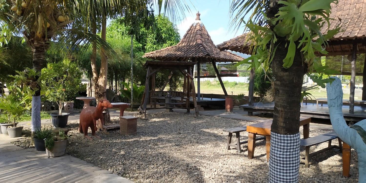 Cover Image for Kampoeng Pacitan