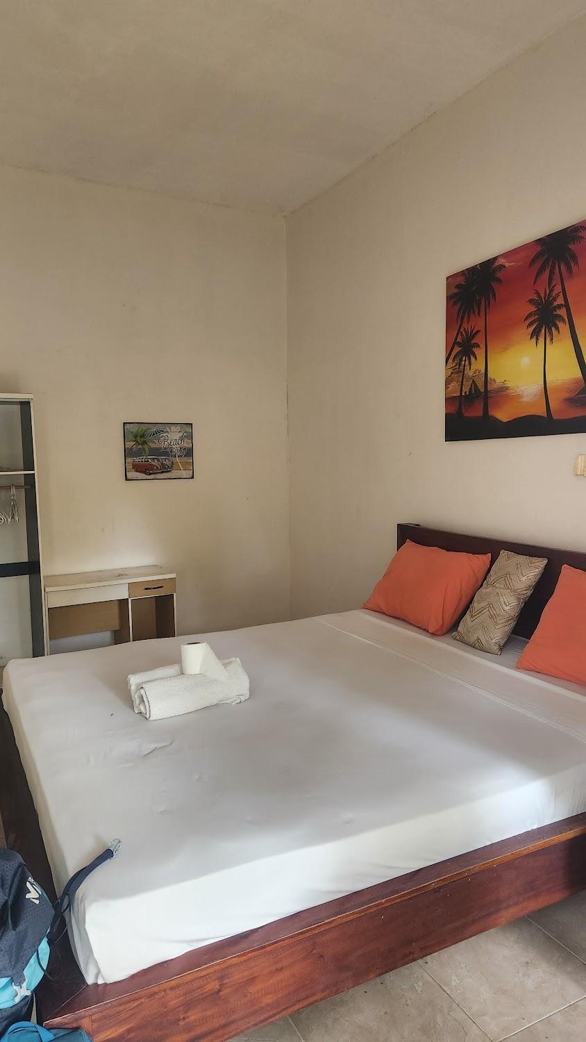 Cover Image for Pineapple Guest House