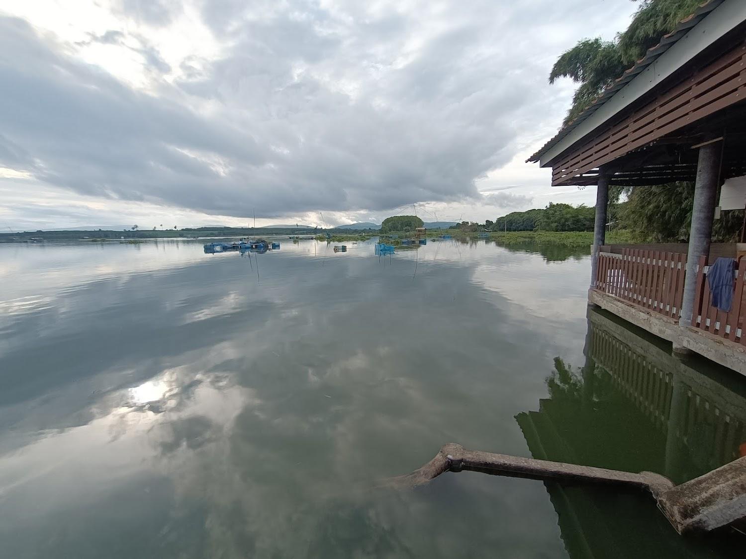 Cover Image for บ้านสวนครูสุบิน