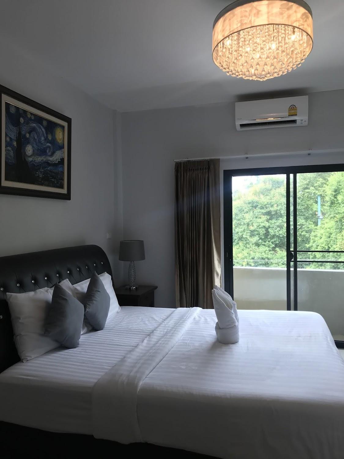 Cover Image for Bann Tawan Hostel & Spa