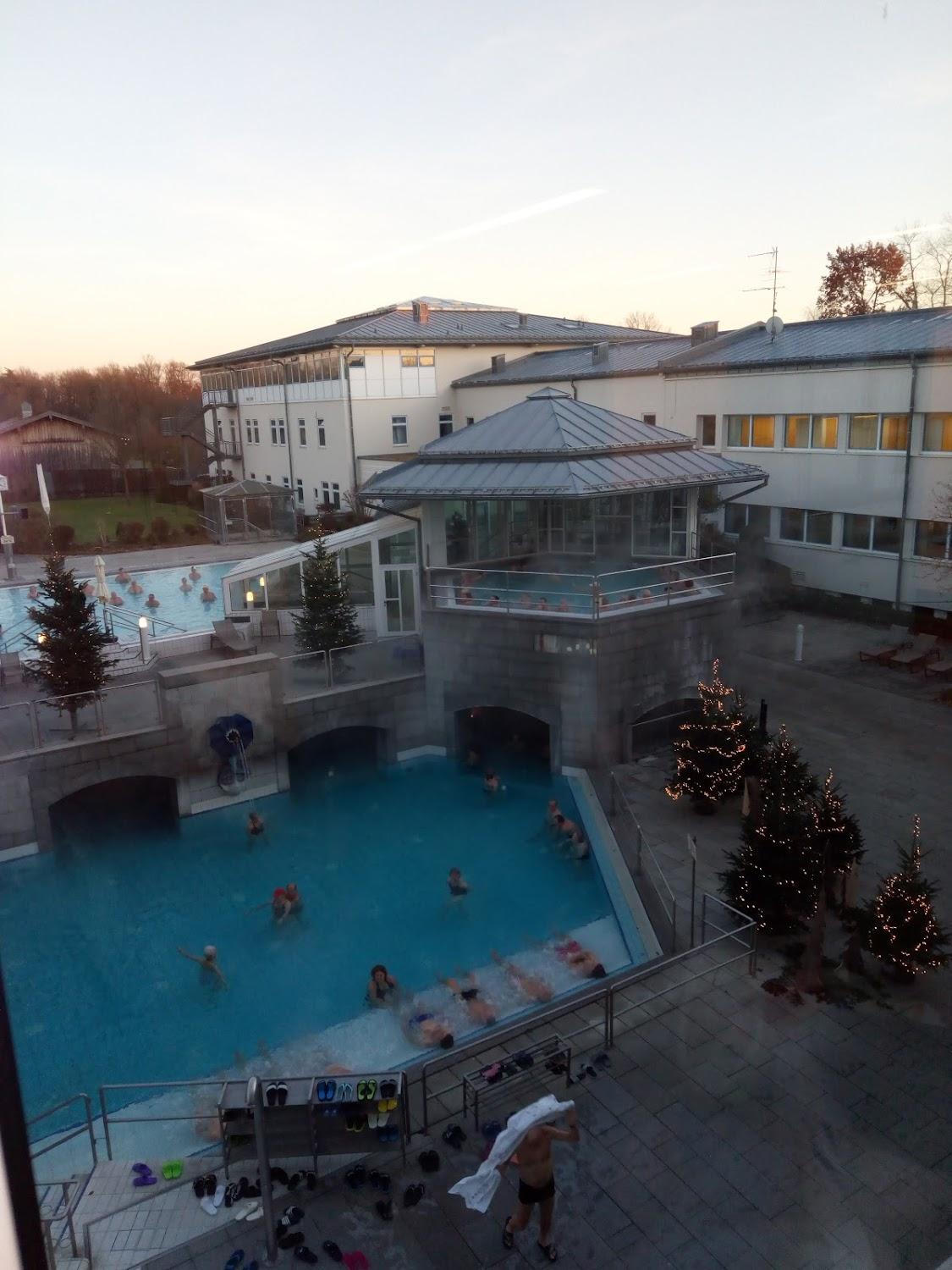 Cover Image for Zentral-Hotel