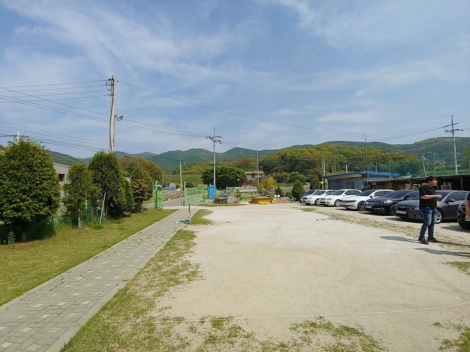 Cover Image for 하늘그림펜션