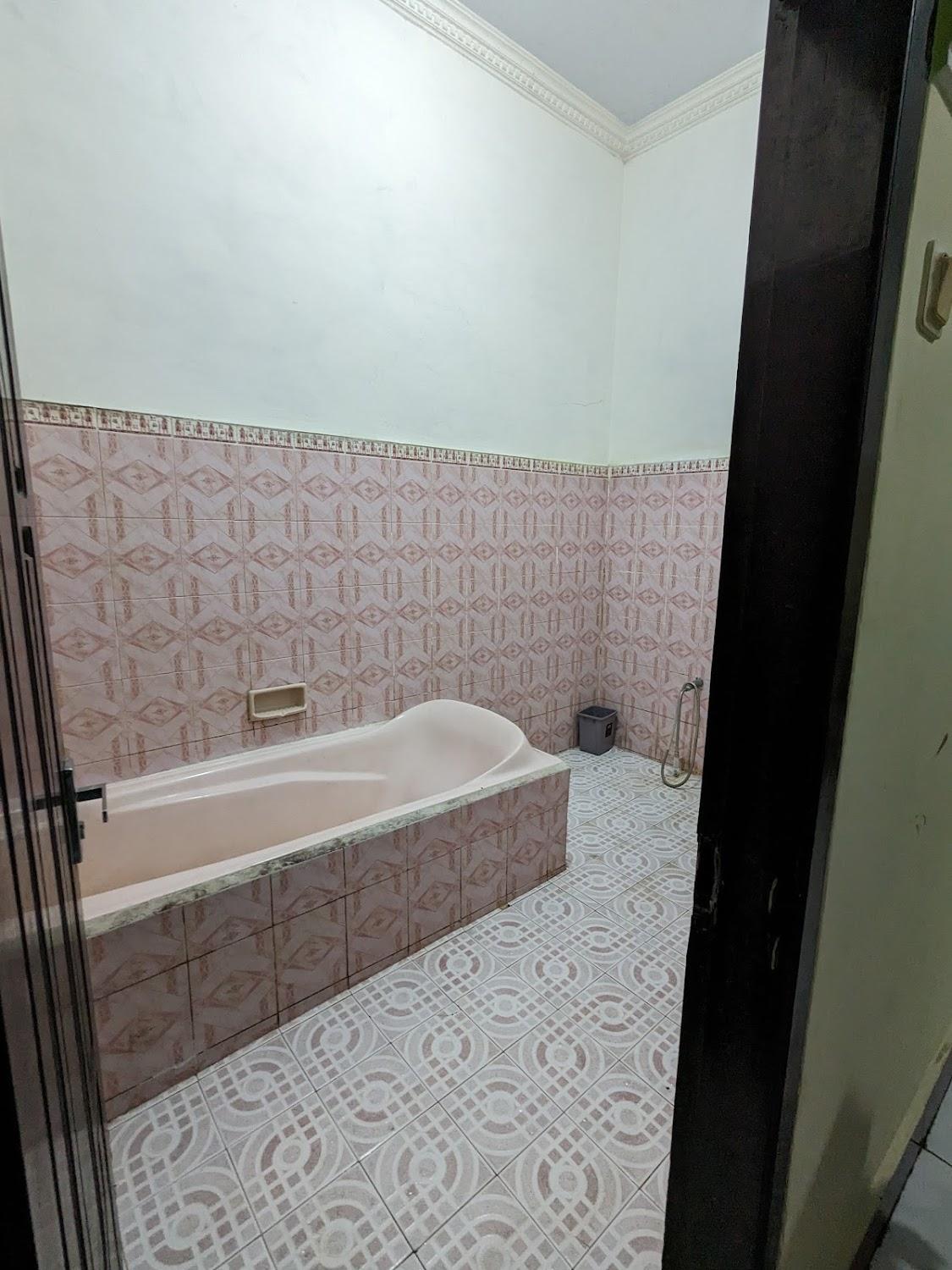 Cover Image for Hotel Bahagia
