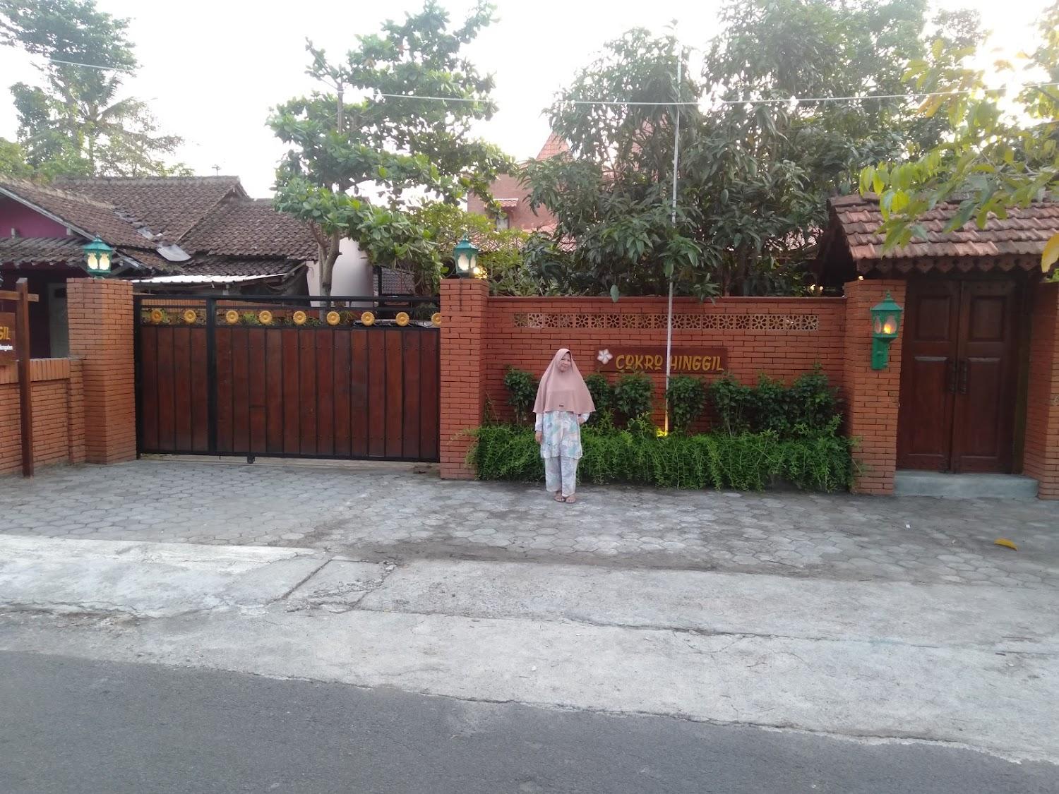Cover Image for Cokro Hinggil Yogyakarta