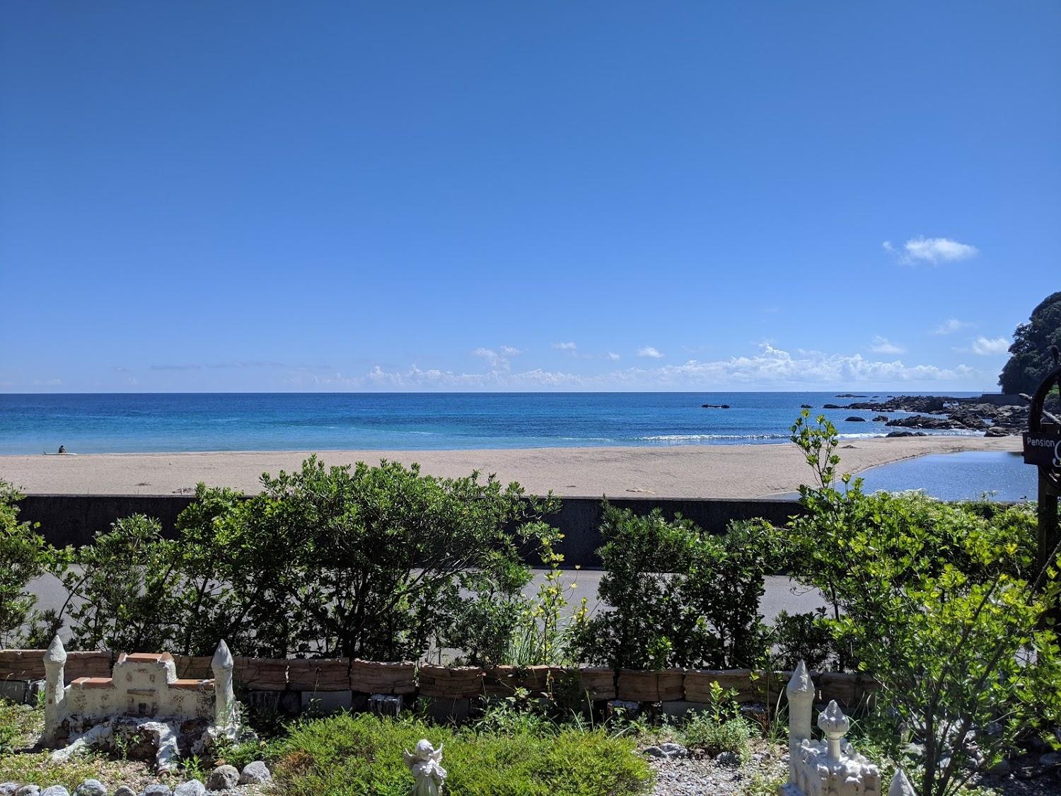 Cover Image for ペンション Ｂｅｅ