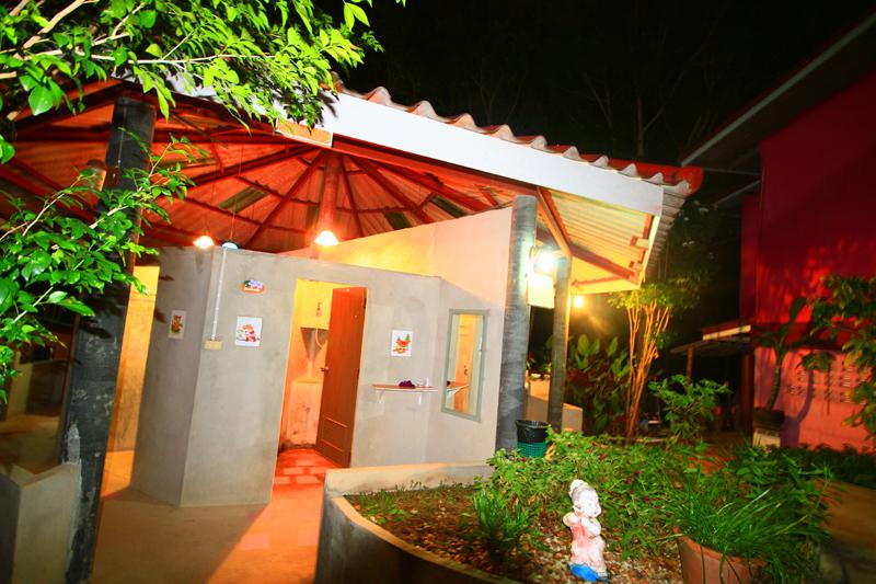 Cover Image for บ้านจันทร์ฉาย สวนผึ้ง