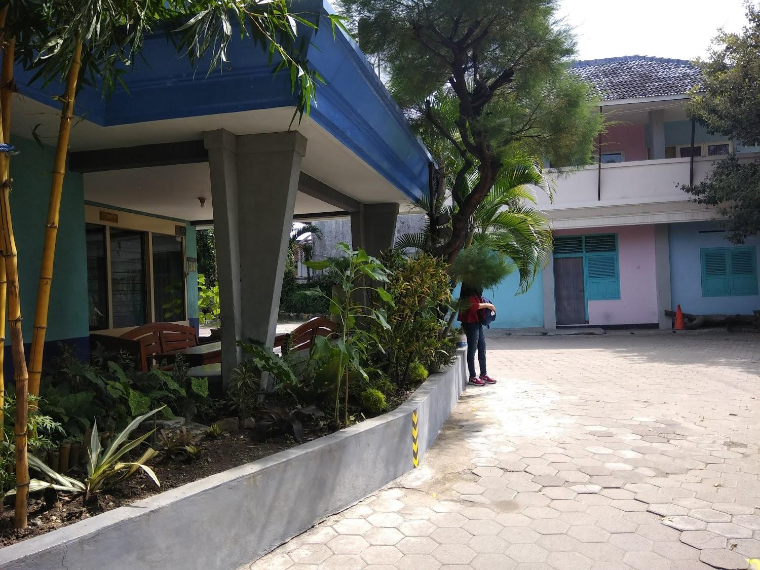 Cover Image for Hotel Lawu