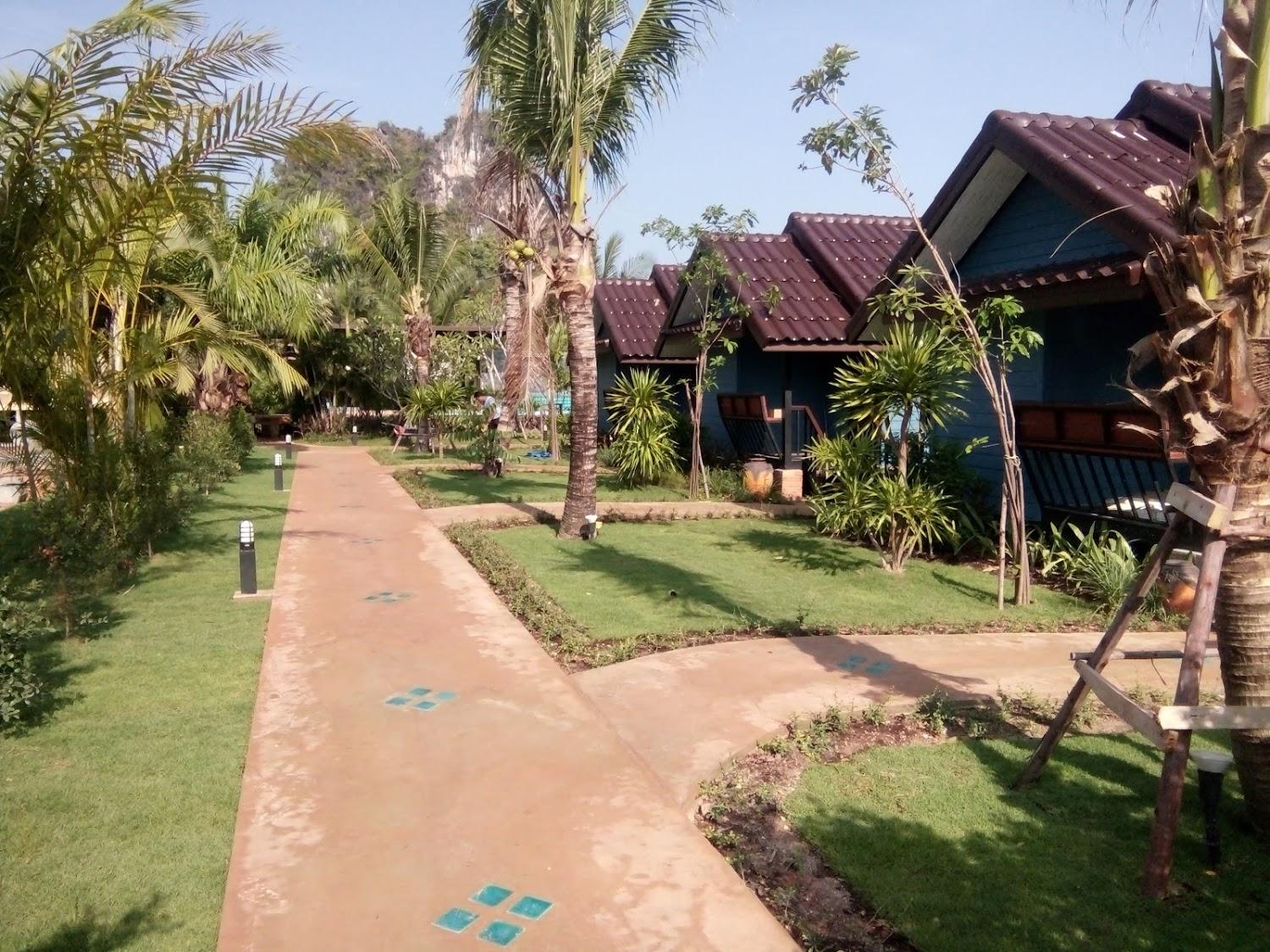 Cover Image for The Relaxing Pool Villa