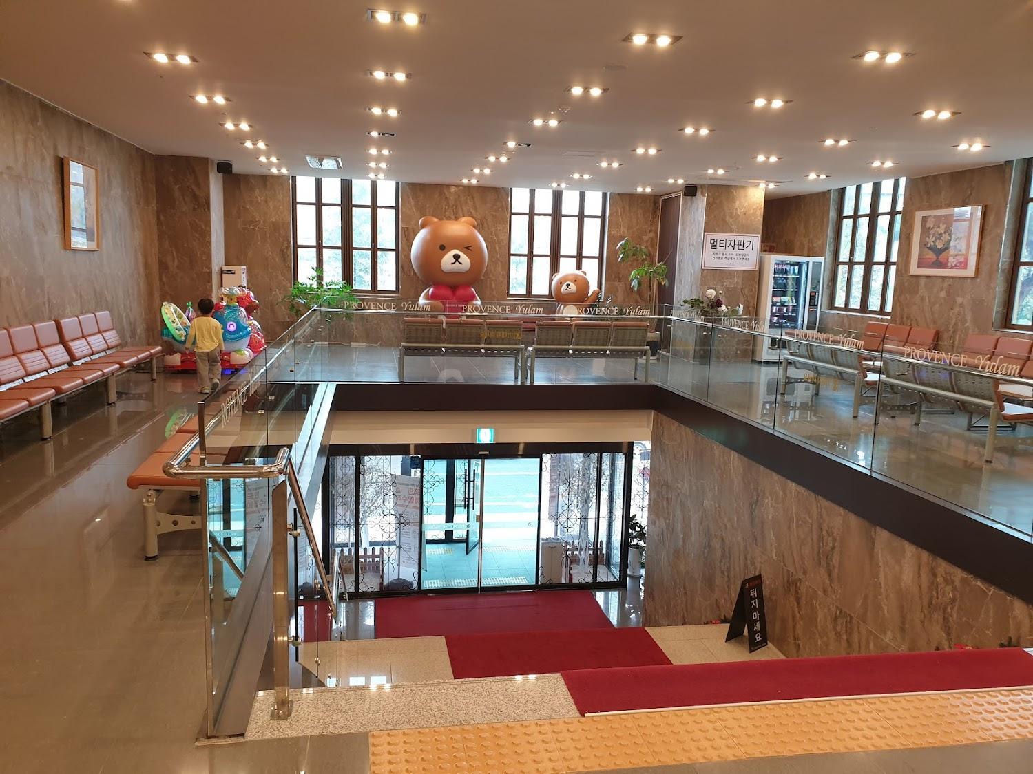 Cover Image for 프로방스 율암