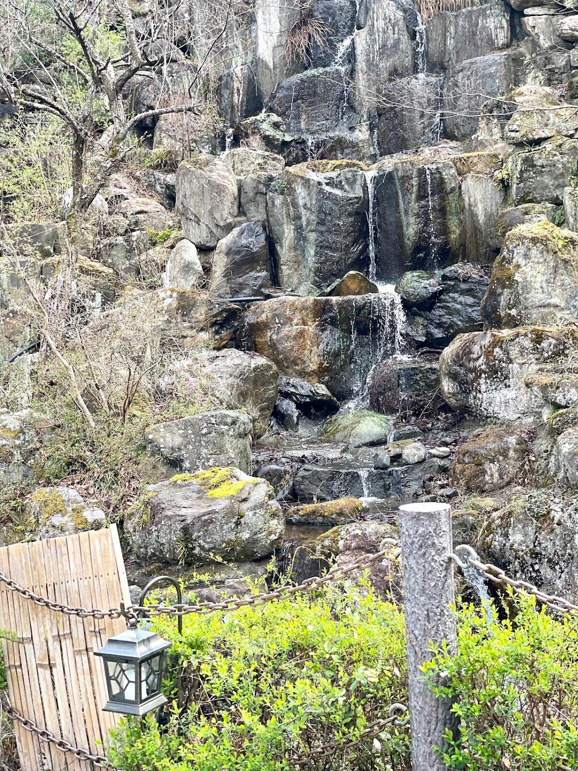 Cover Image for Gunmafujiokamorinoonsen Hotel Resort