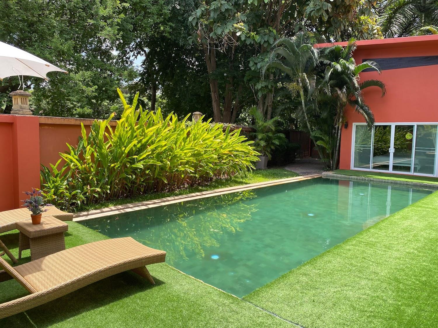 Cover Image for Hugo Villa