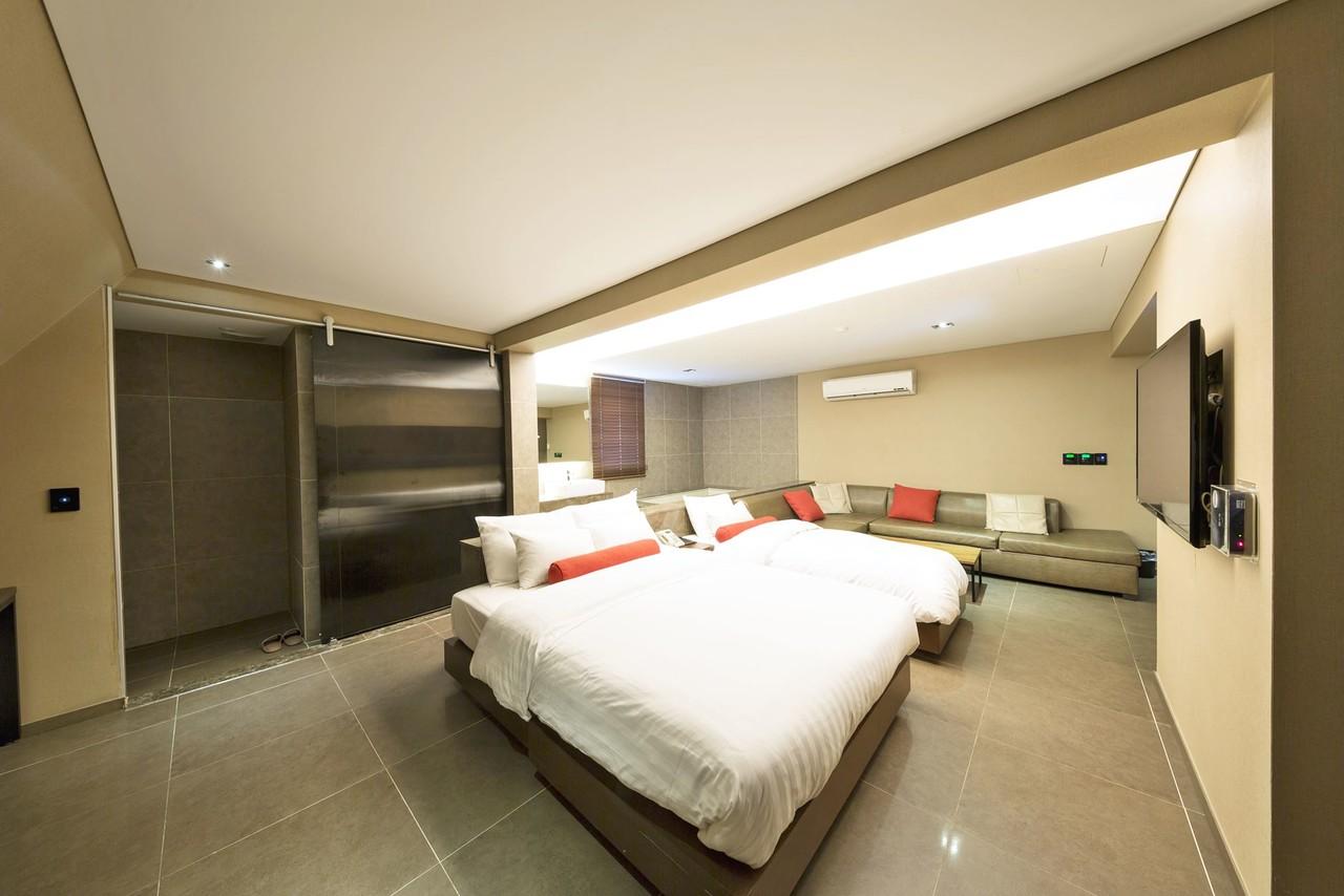 Cover Image for 호텔시애틀