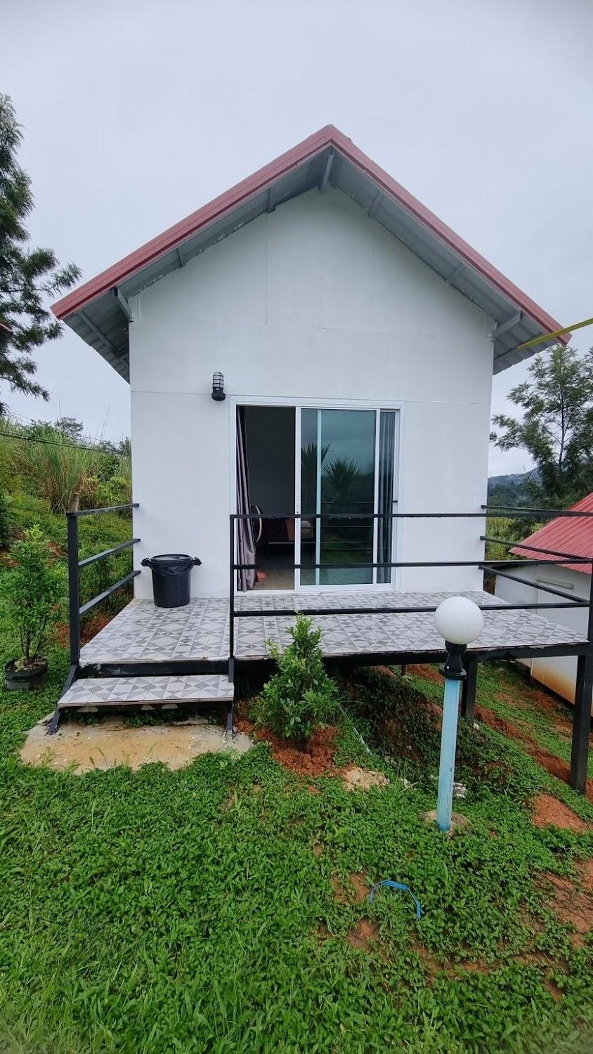 Cover Image for บ้านภูรับตะวัน
