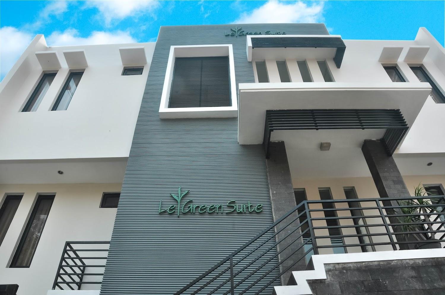 Cover Image for LeGreen Suite Setiabudi