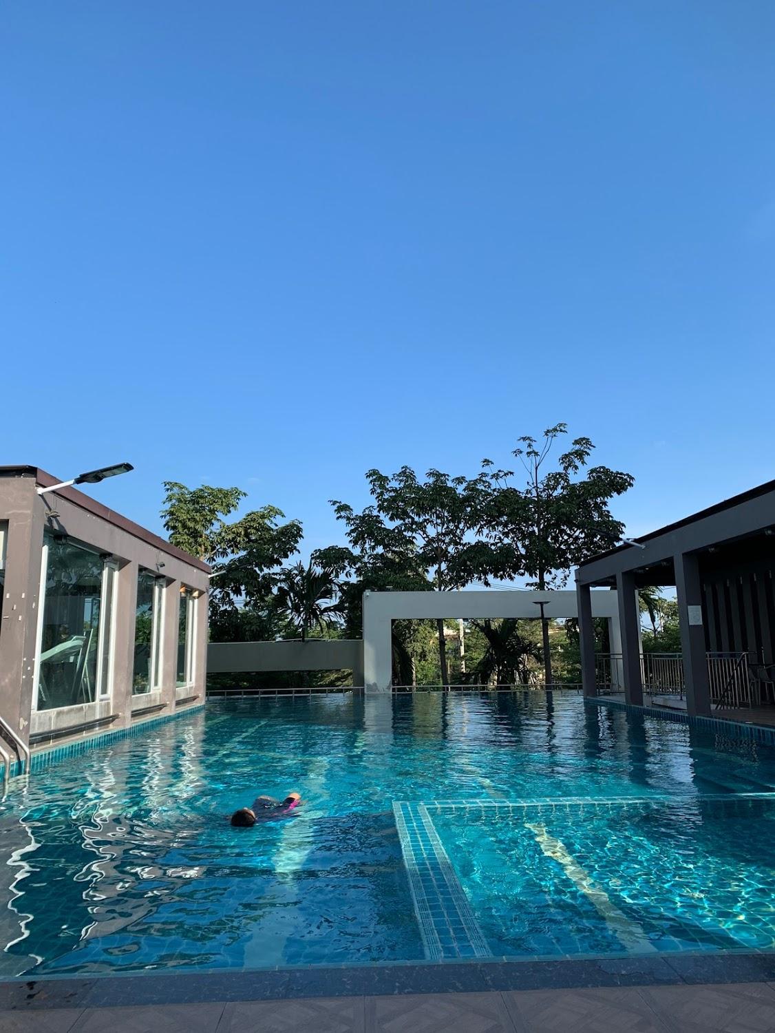 Cover Image for The Contrast i Hotel