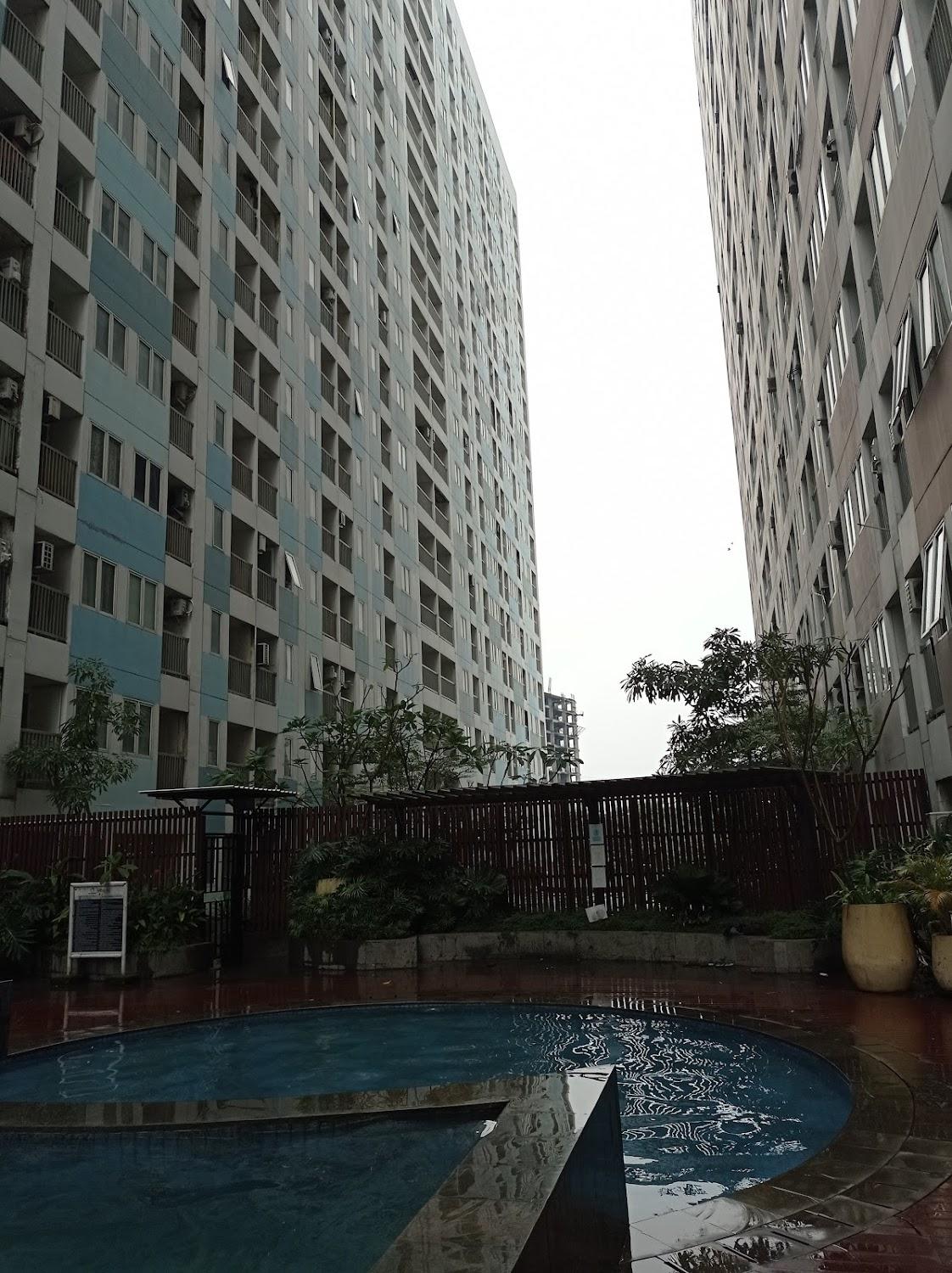 Cover Image for RedDoorz Apartment @ Grand Sentraland Karawang