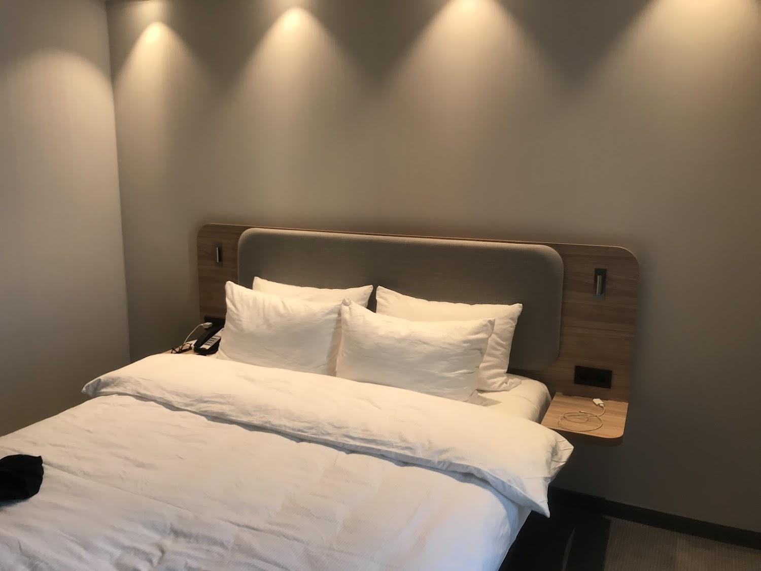 Cover Image for Holiday Inn Express Düsseldorf - Hauptbahnhof, an IHG Hotel