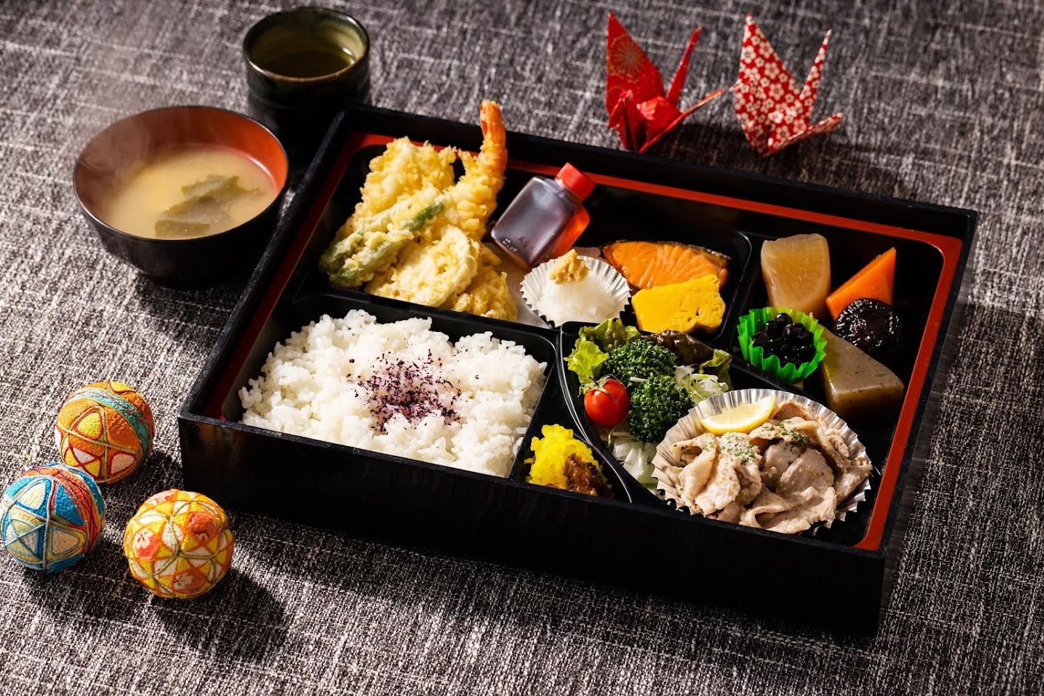 Cover Image for Business Hotel Tsukushi