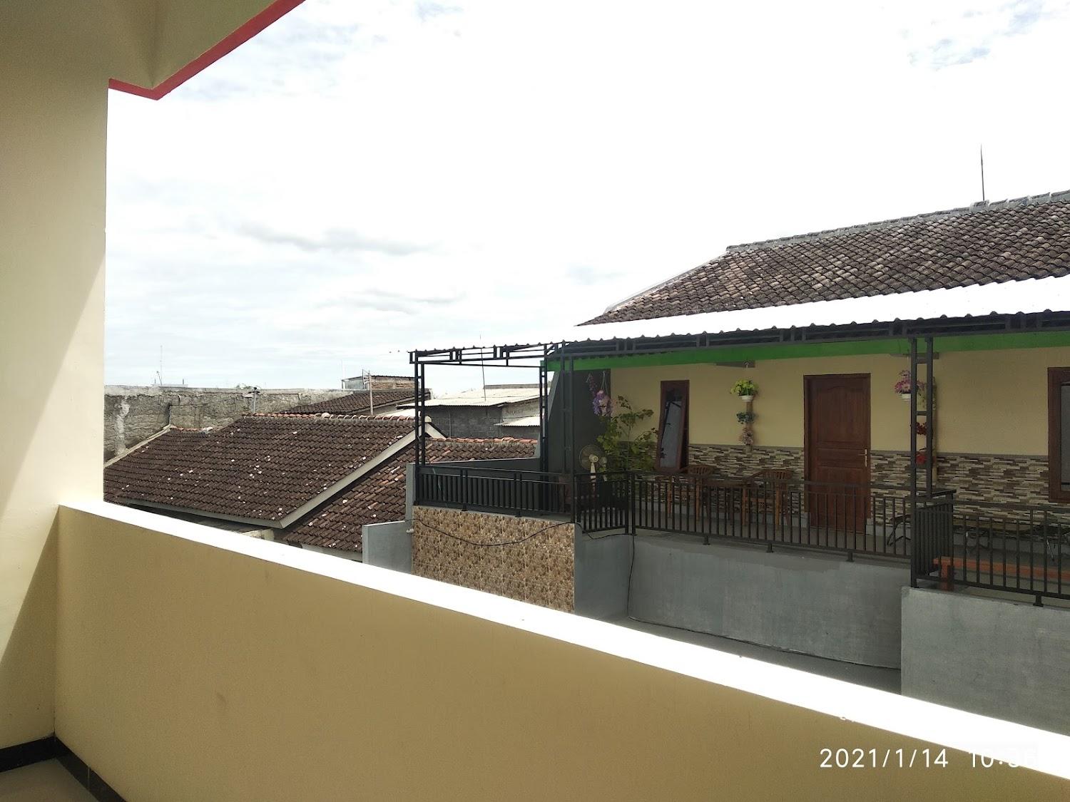 Cover Image for Raja Ratu Homestay