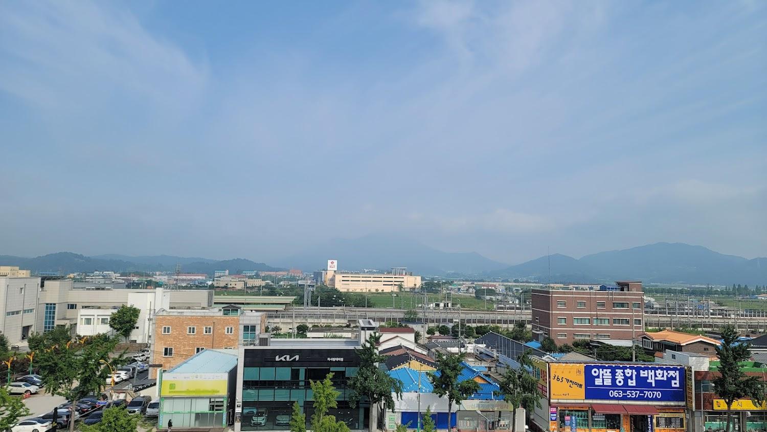 Cover Image for Jeongeup Labe Hotel