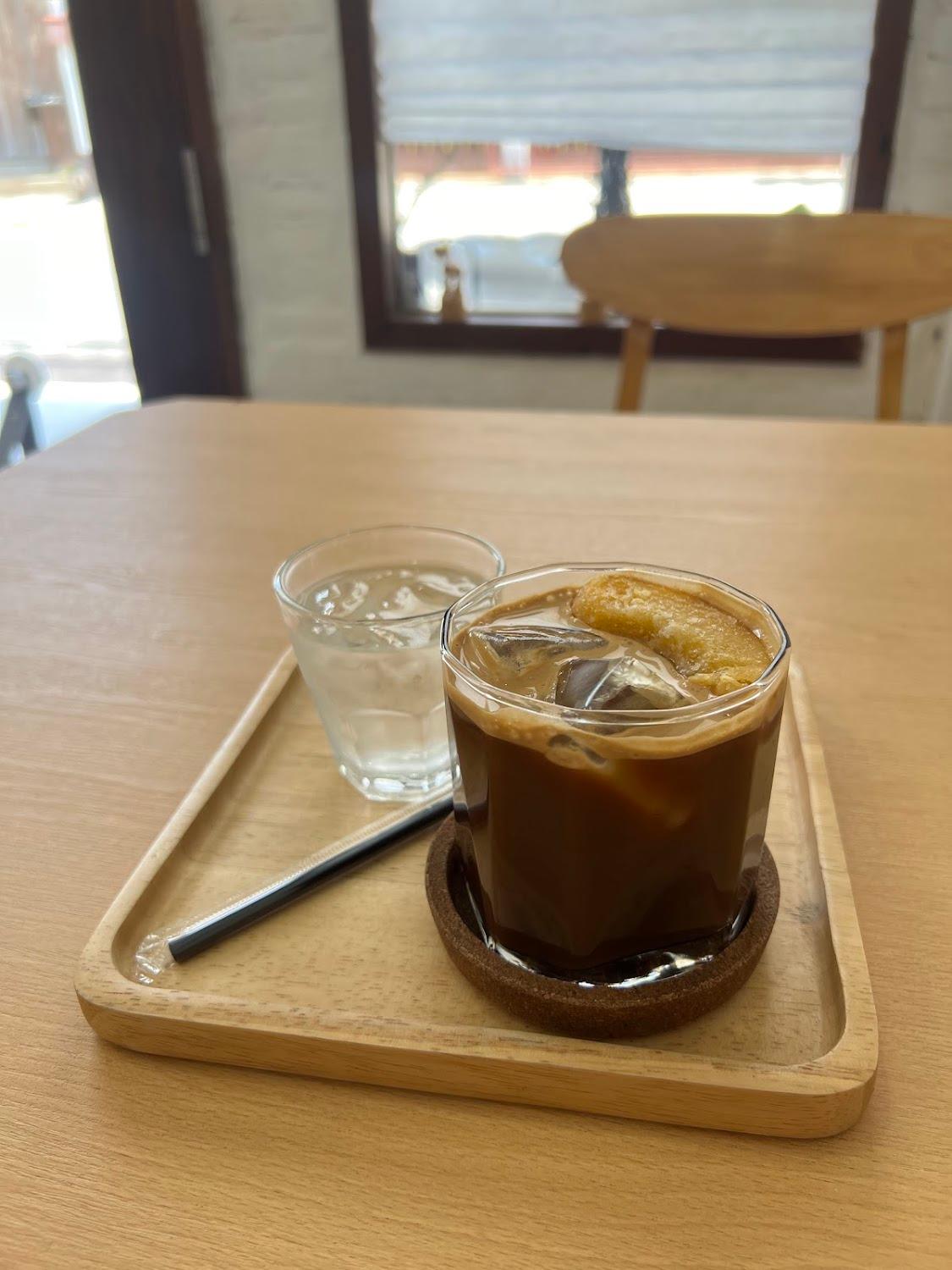 Cover Image for Le' Moon Home Cafe'