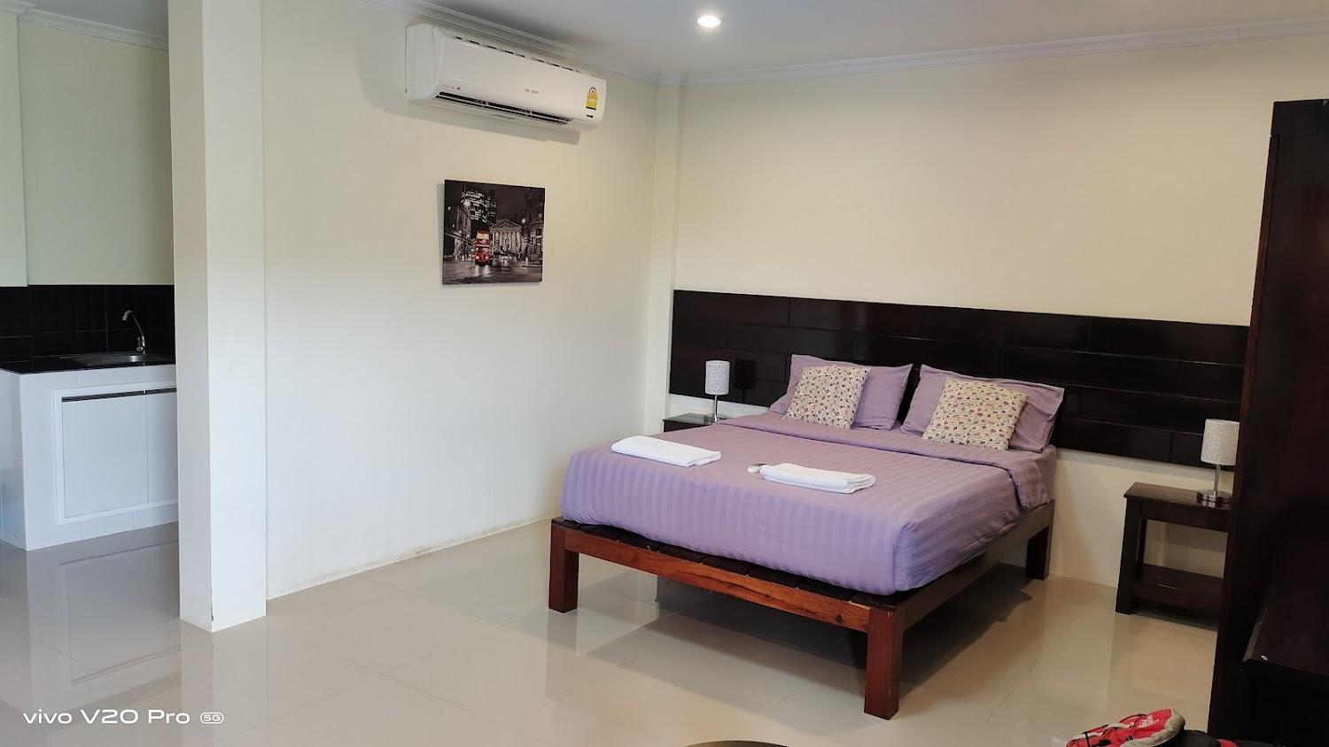 Cover Image for Thathong House Resort Hotel