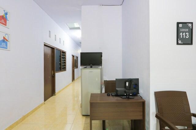 Cover Image for OYO Life 2724 Wisma Wijaya
