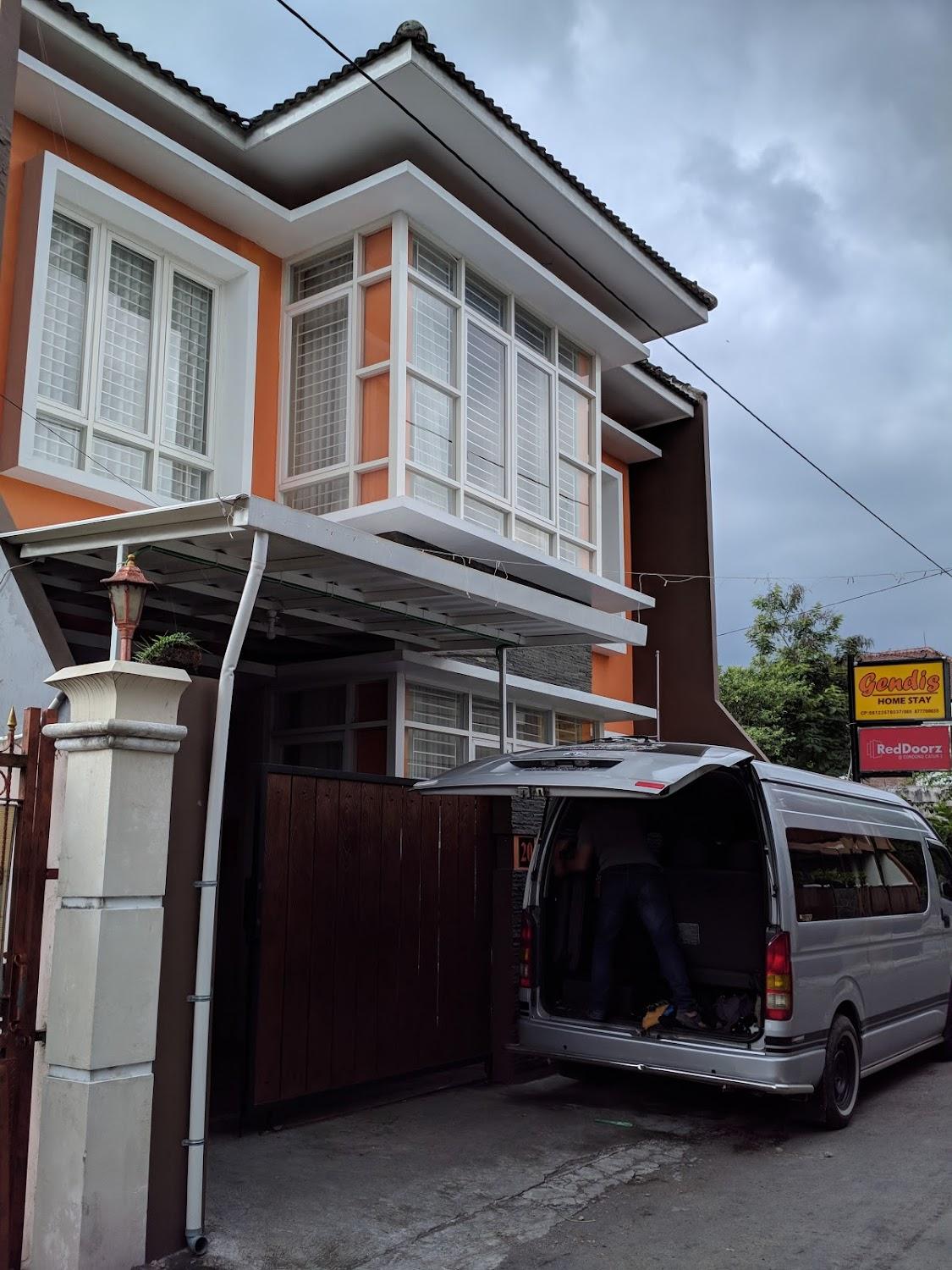 Cover Image for Gendis Home Stay