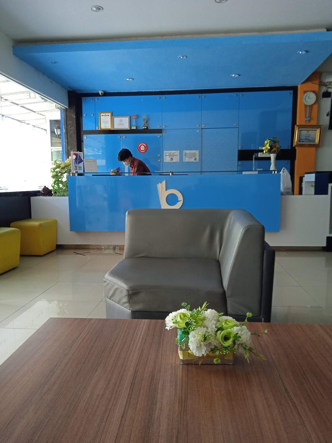 Cover Image for RumaRuma Hotel Kenten Palembang
