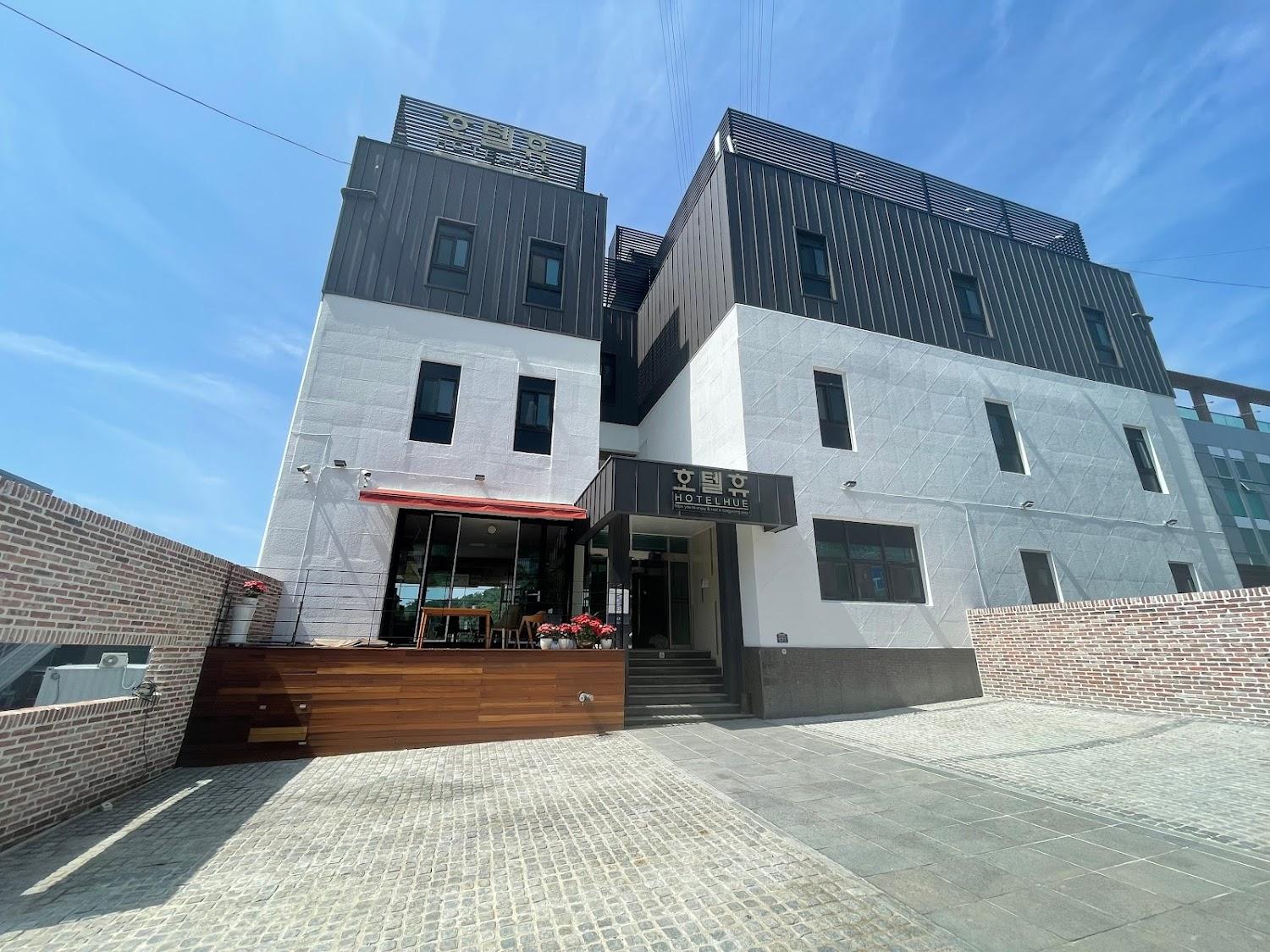 Cover Image for 호텔휴