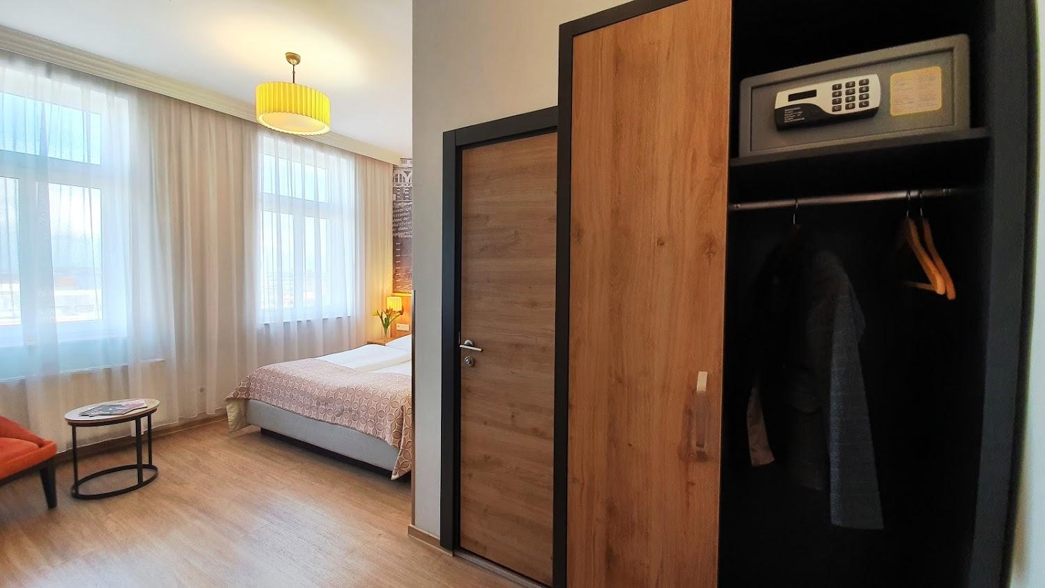 Cover Image for Hotel Atlas Halle