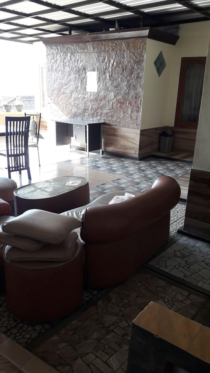 Cover Image for OYO 1087 Homestay Potato House
