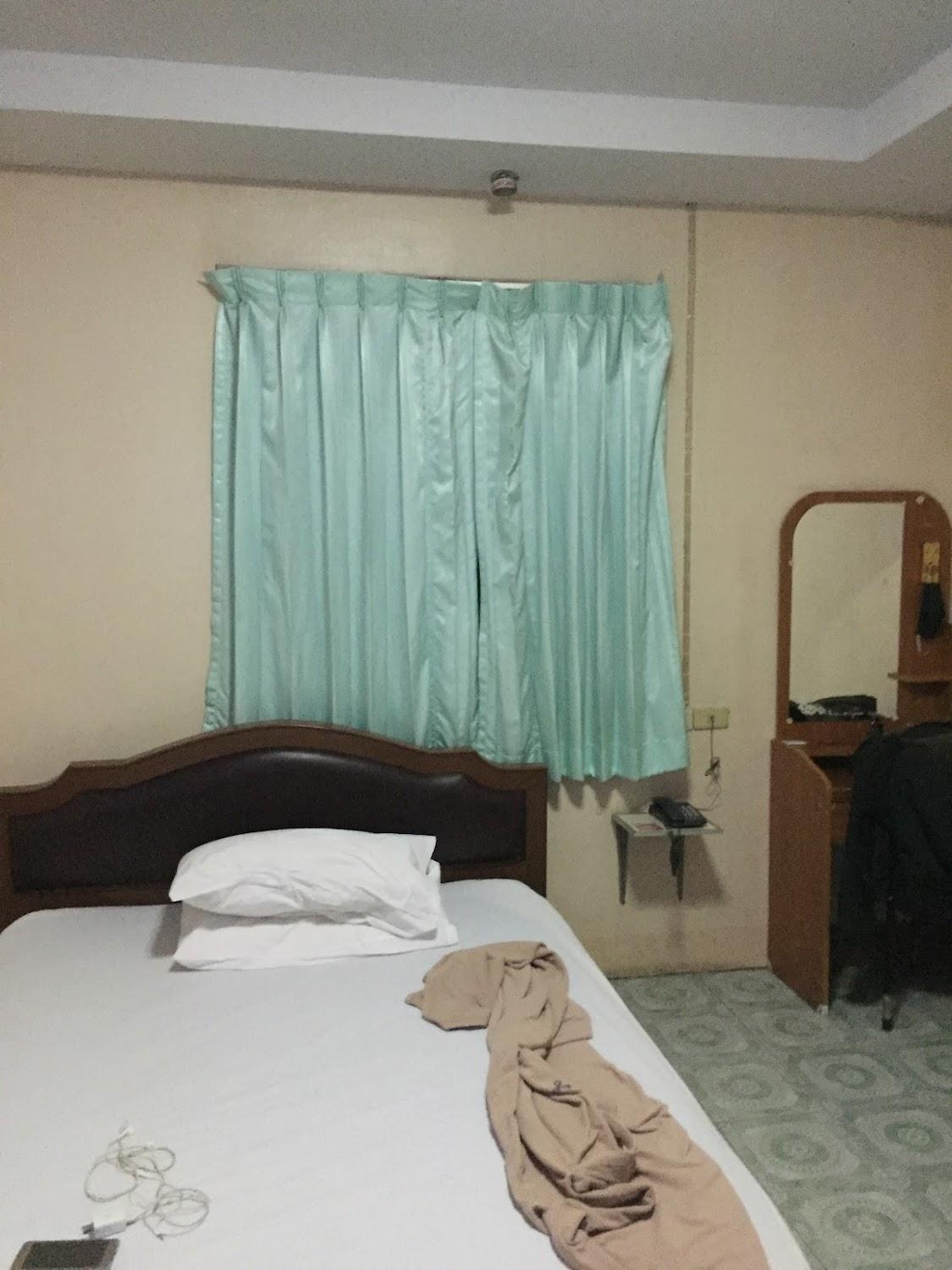 Cover Image for K. C. Inn Hotel