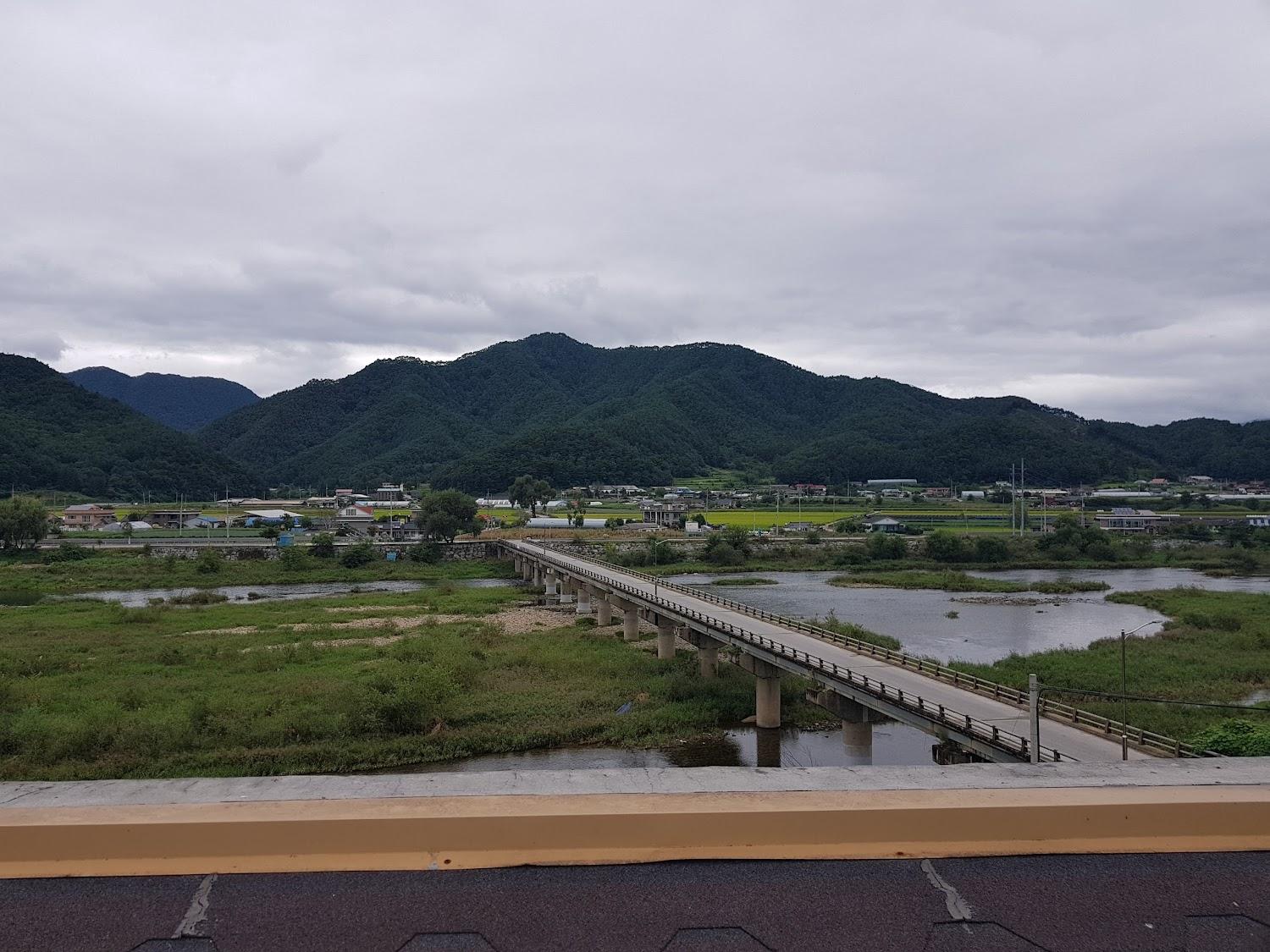 Cover Image for 휴모텔