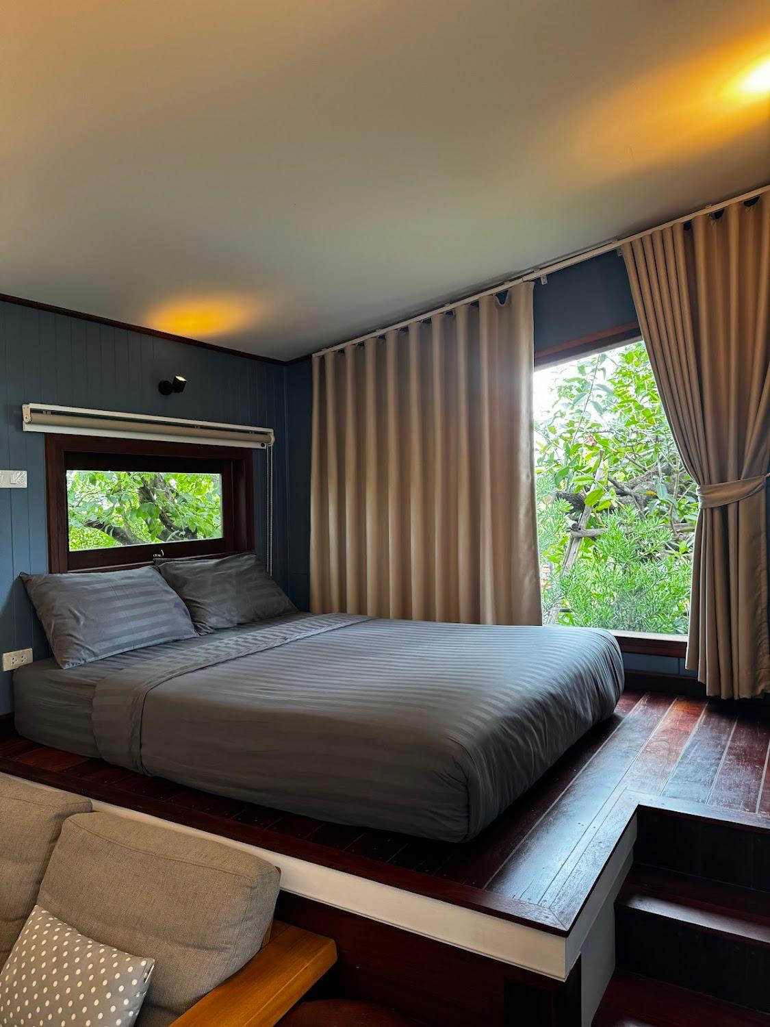 Cover Image for little for rest Nakhon Nayok