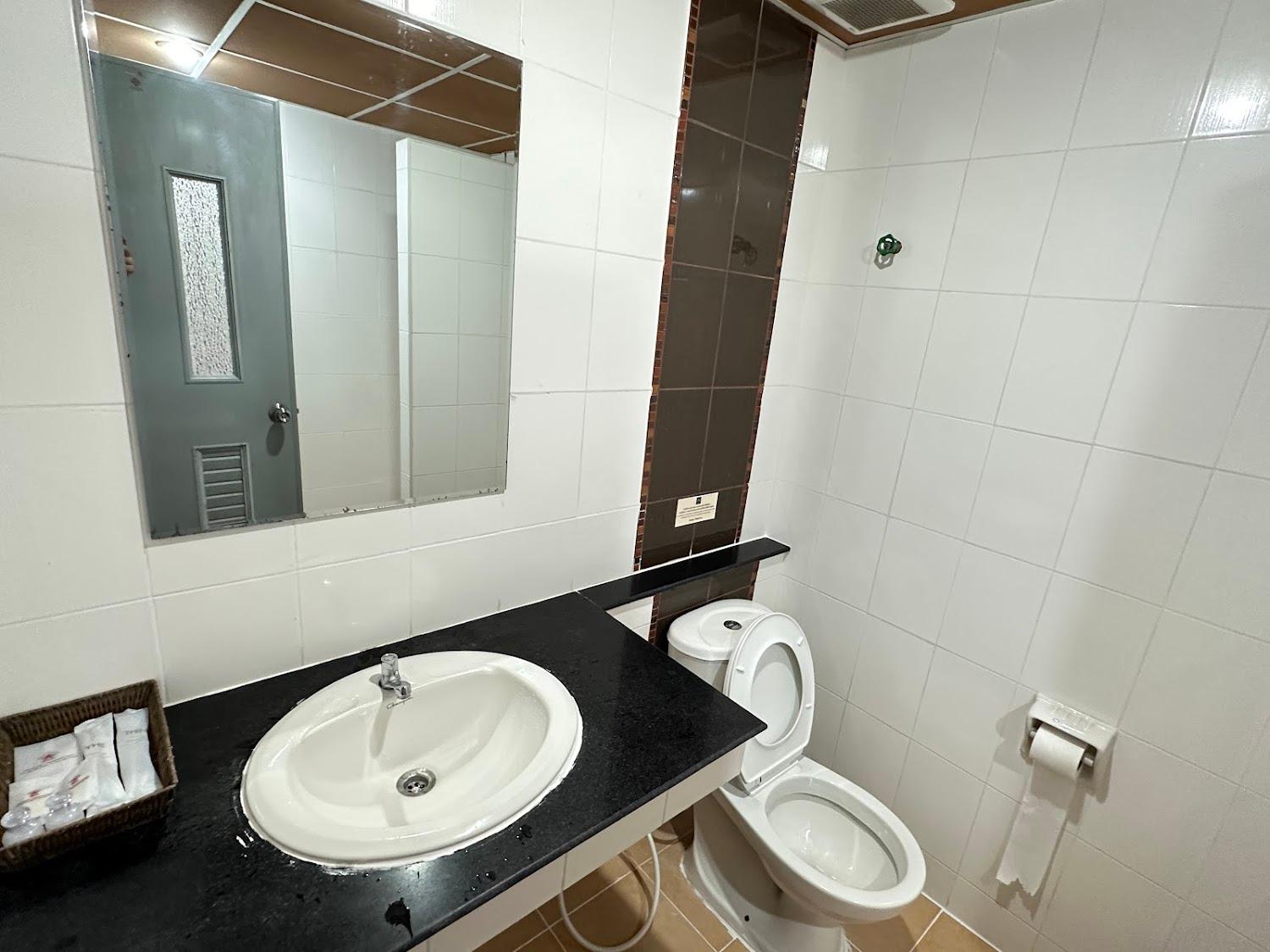 Cover Image for Baron Residence Hotel