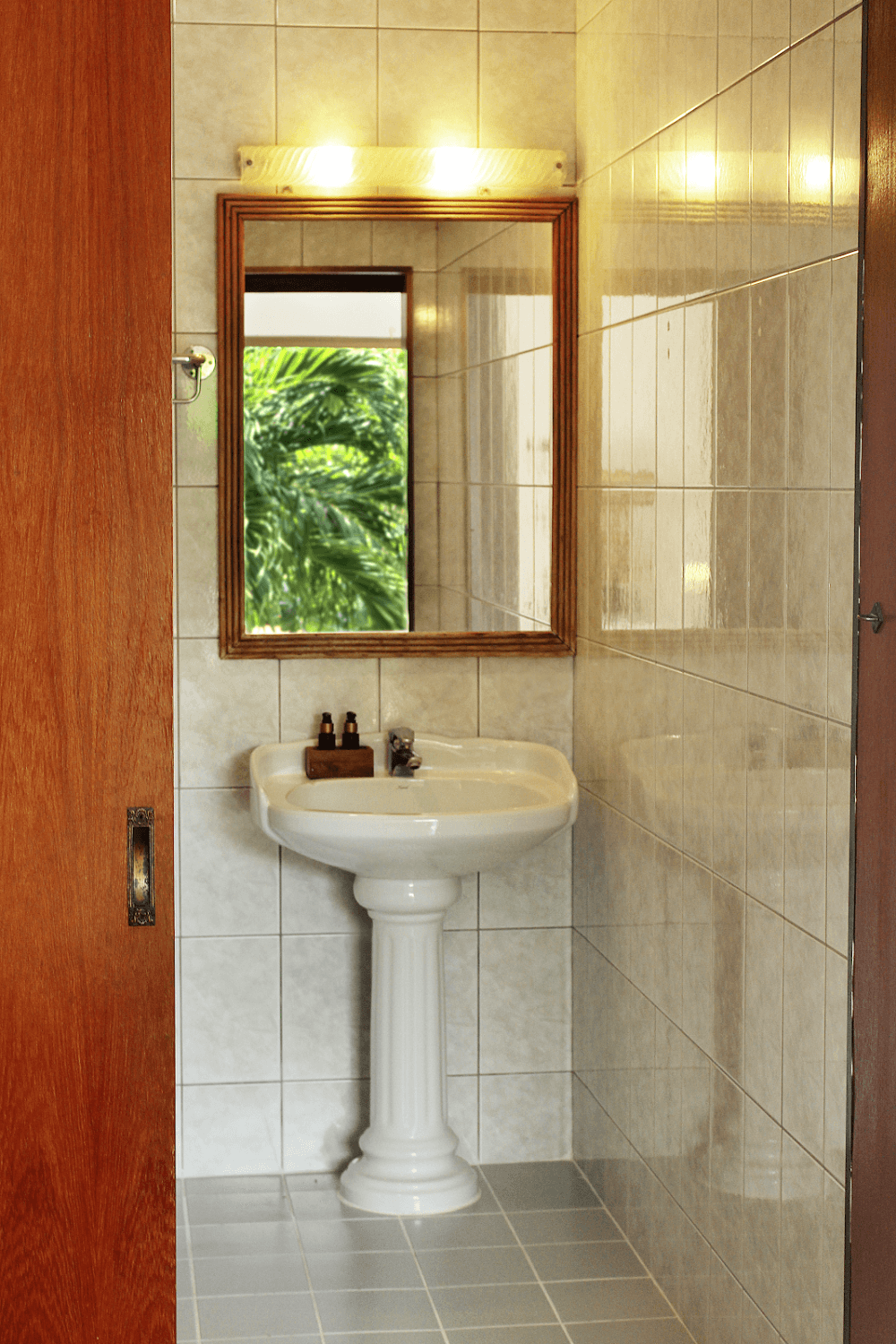 Cover Image for Patong Palace Hotel บริษัท โรงแรม ป่าตอง พาเลซ จำกัด