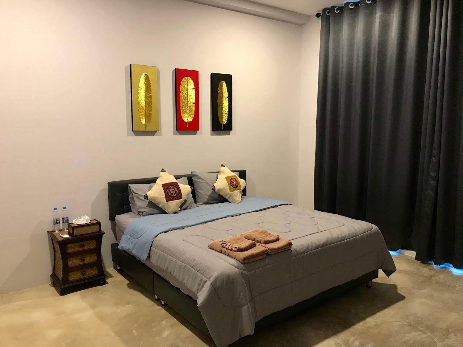 Cover Image for Aly’s house