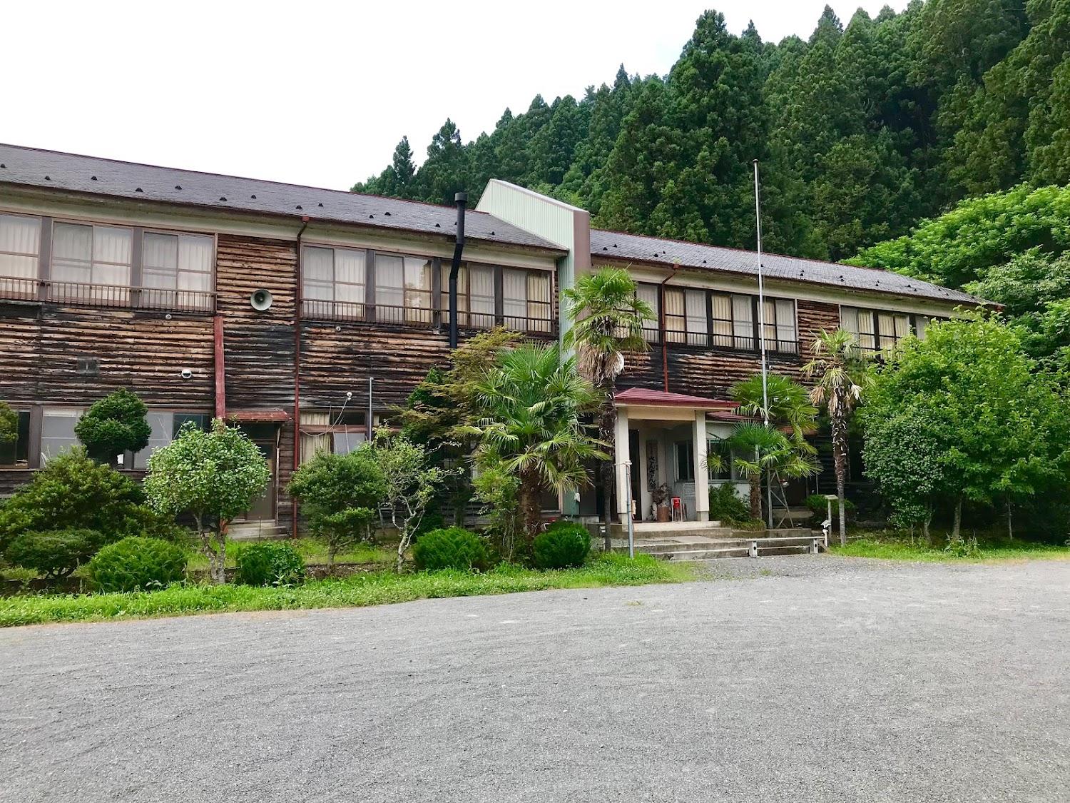 Cover Image for Sunsunkan Lodge