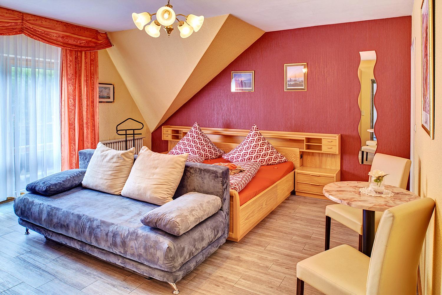 Cover Image for Hotel & Ferienwohnung Cafe Rosi