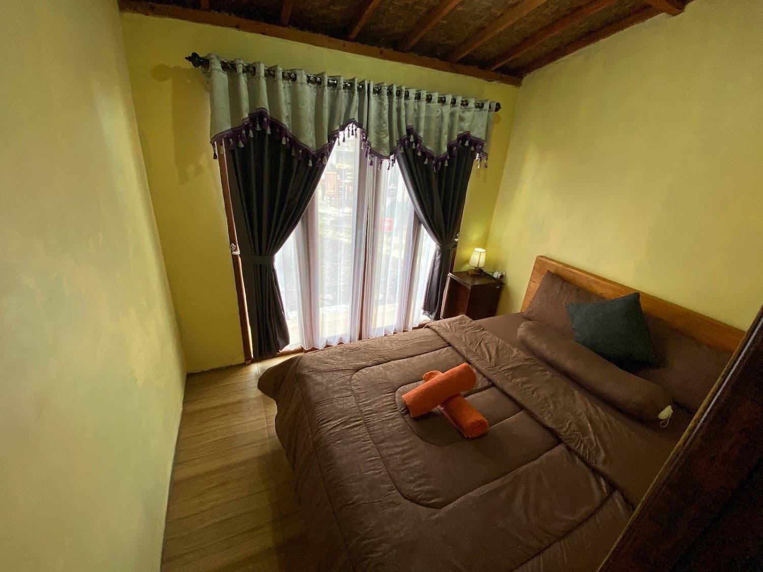Cover Image for Bamboo Cabin